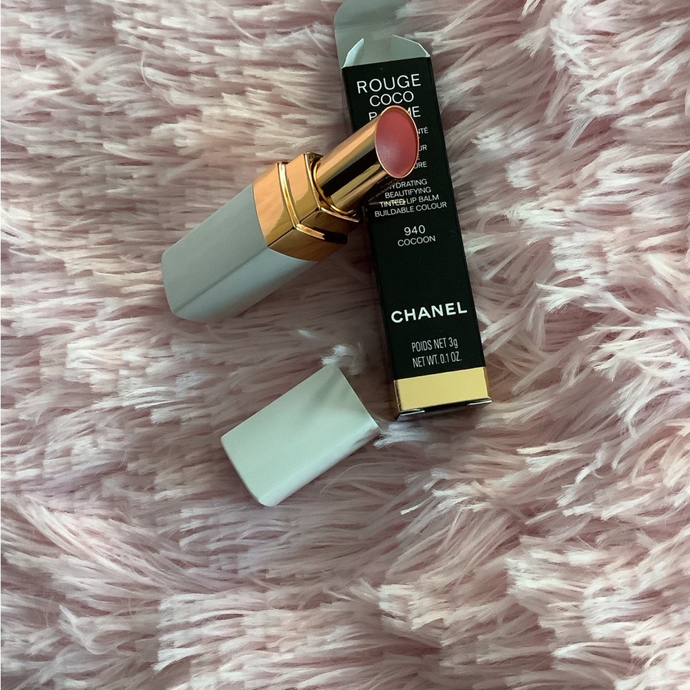 NIB Chanel Rouge Coco Baume Lipstick #940 Cocoon